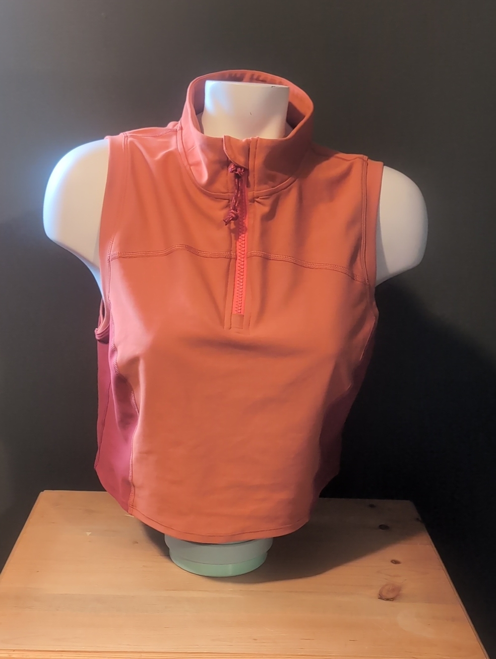 Old Navy Sleeveless Half-Zip Tank Top in Coral